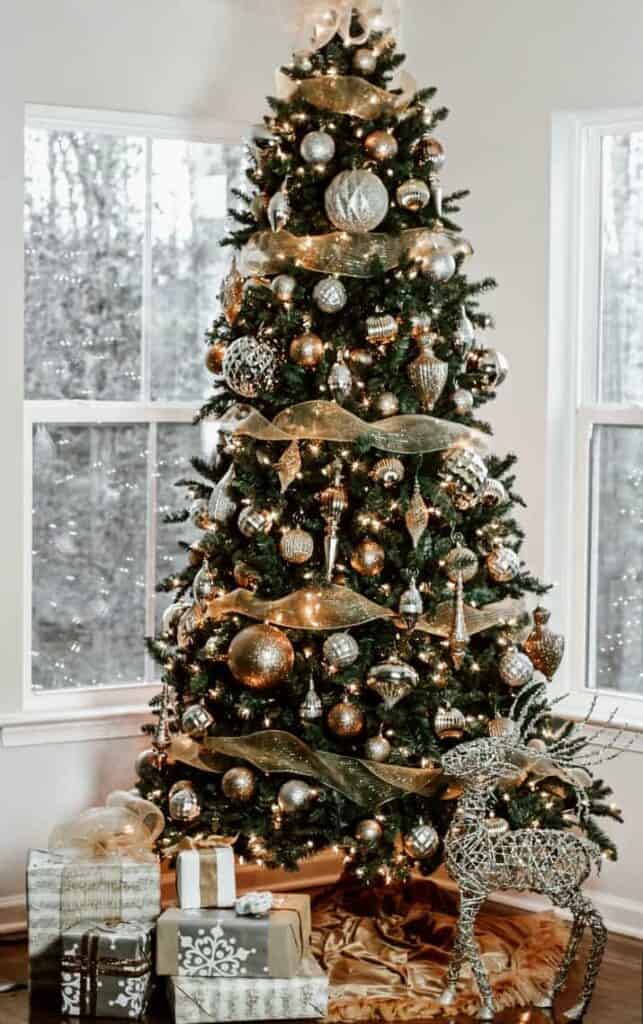 The Silver-Gold Christmas Tree