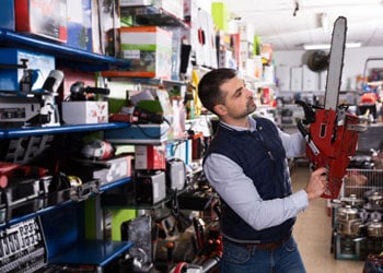 4 Types of Chainsaw – Ultimate Buying Guide & Safety Tips 1 4 Types of Chainsaw – Ultimate Buying Guide & Safety Tips Types of Chainsaw
